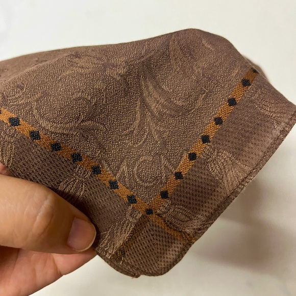 MCM monogram Luxury Handkerchief - Picture 4 of 5